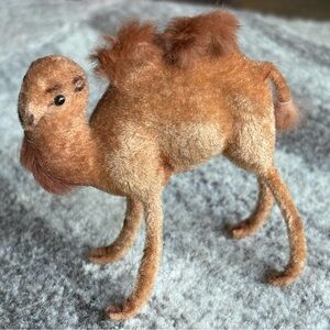 Vintage West Germany Wagner Kunstlerschutz Flocked Camel Nativity Original Label